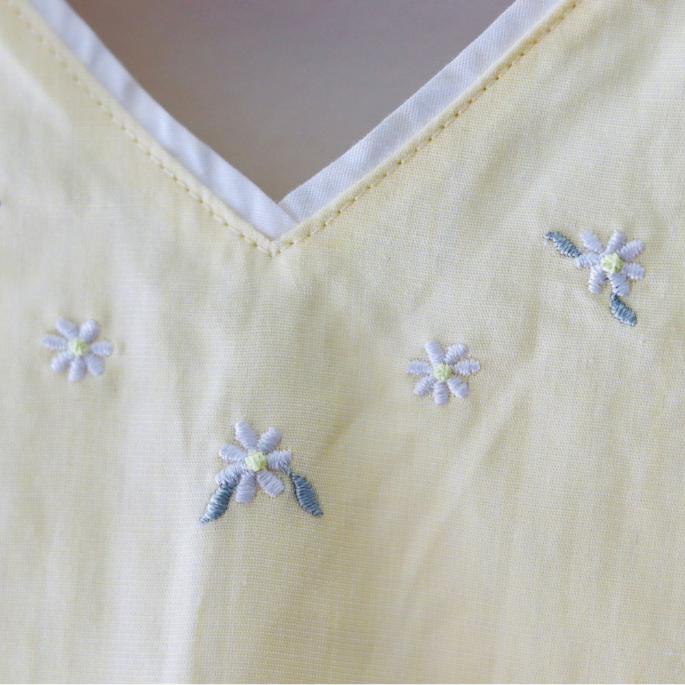 Tommy Hilfiger Girls Yellow summery dress 12 preppy solid floral embroidery - Picture 3 of 10